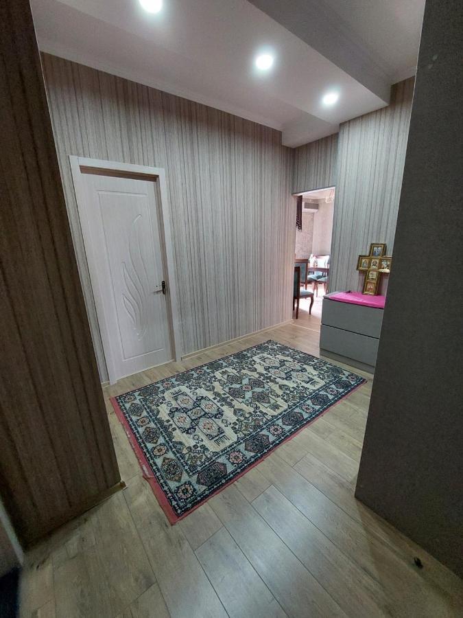 Avto'S Apartment In The Centre Of Koetaisi Buitenkant foto